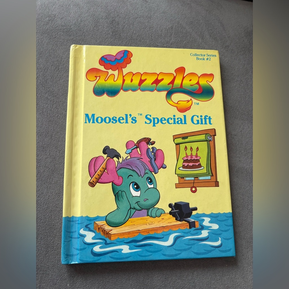 Wuzzles 'Moosel's Special Gift' by Douglas Hutchinson 1984 Collector Book#2